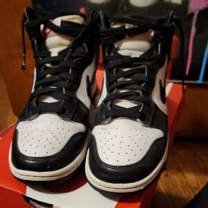 Black And White Dunks